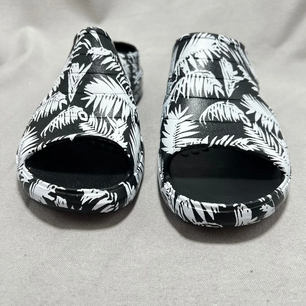 Easy‎ Spirit Tess Slides Comfort Sandals Black White Palm Print Tropical 8M